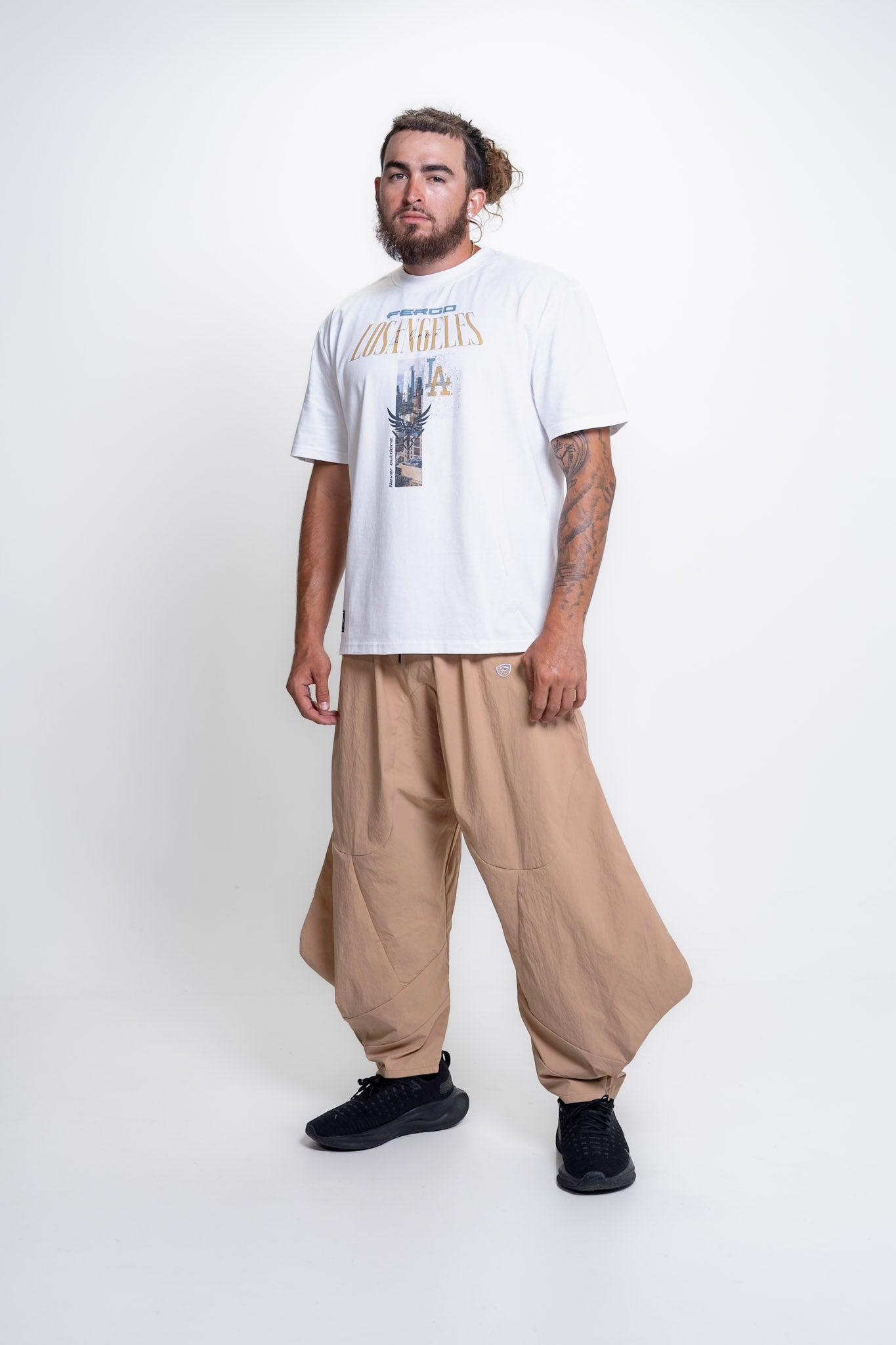 The Angelino | Black, White, & Gold