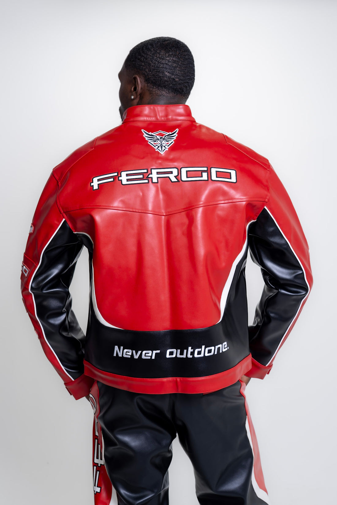 Phoenix 33 Jacket and Black Pants