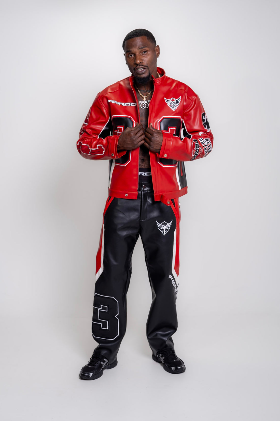 Phoenix 33 Jacket and Black Pants